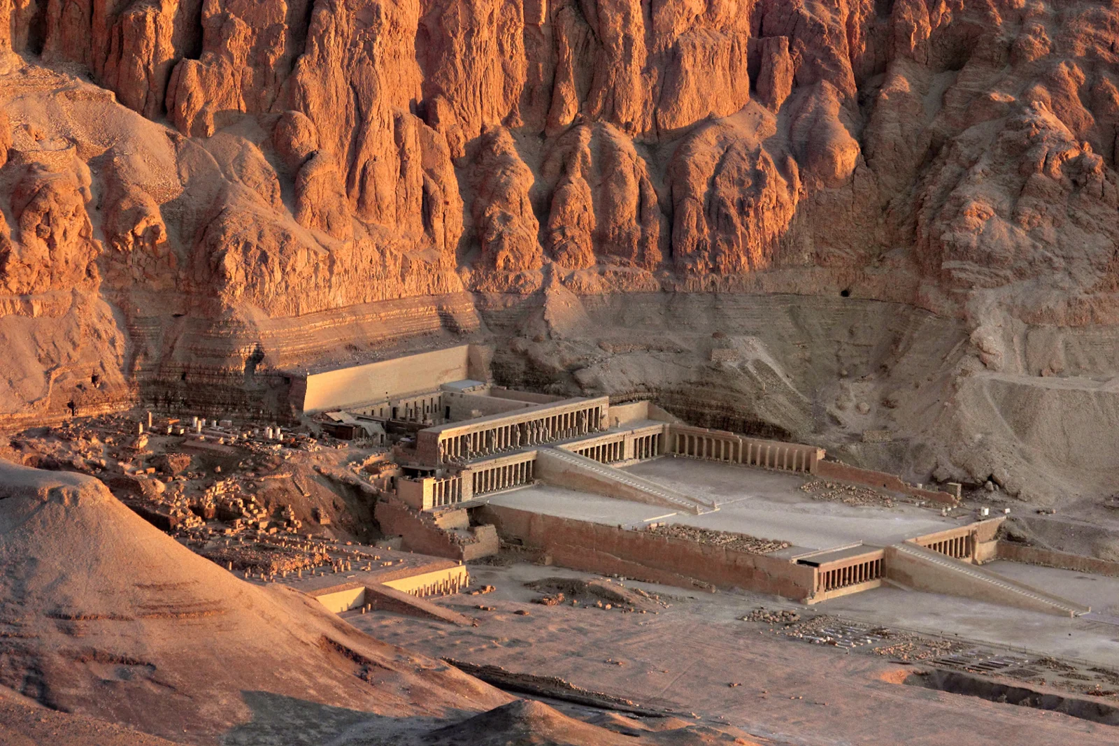 Luxor